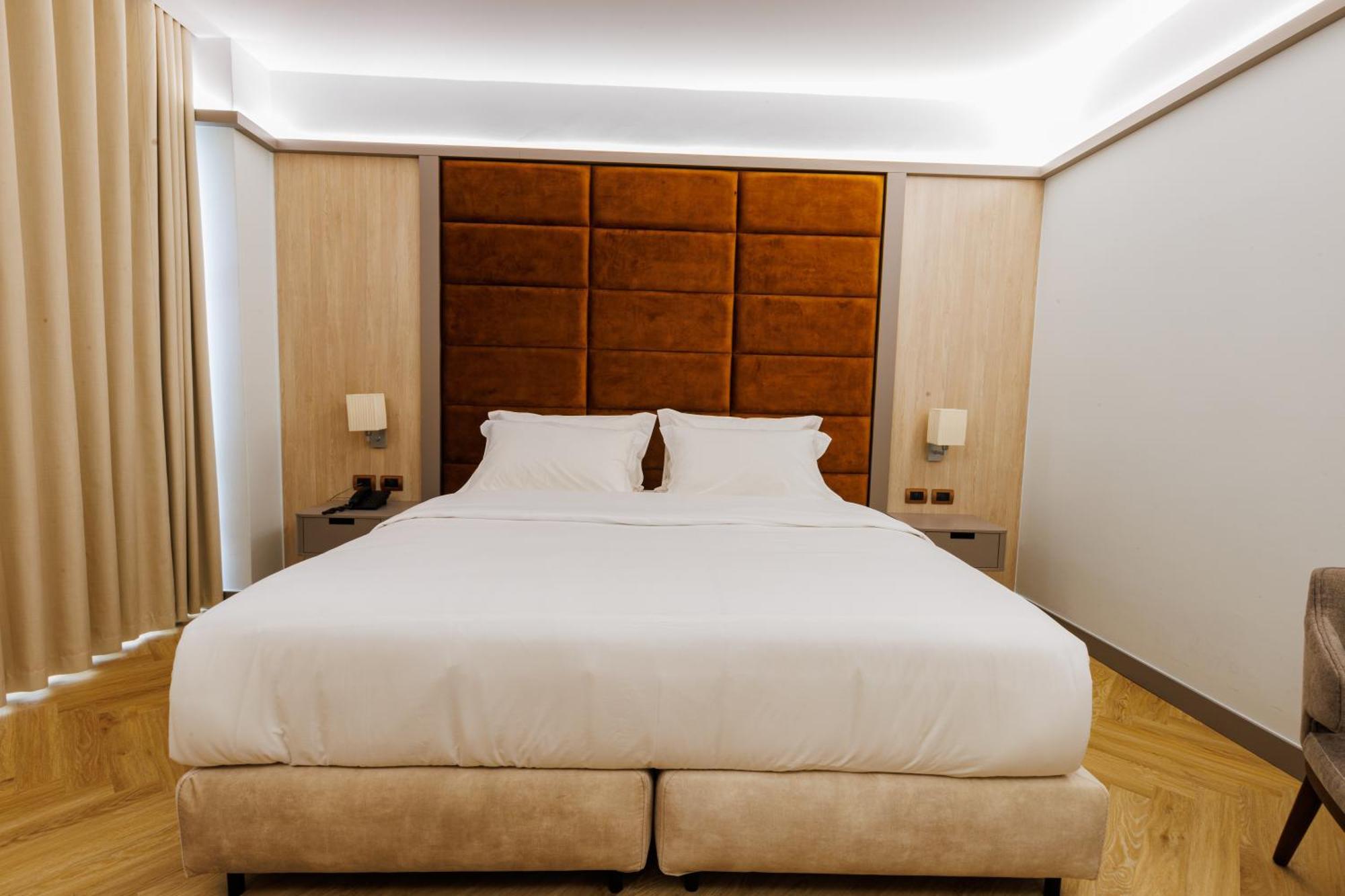 Hotel Fieri מראה חיצוני תמונה