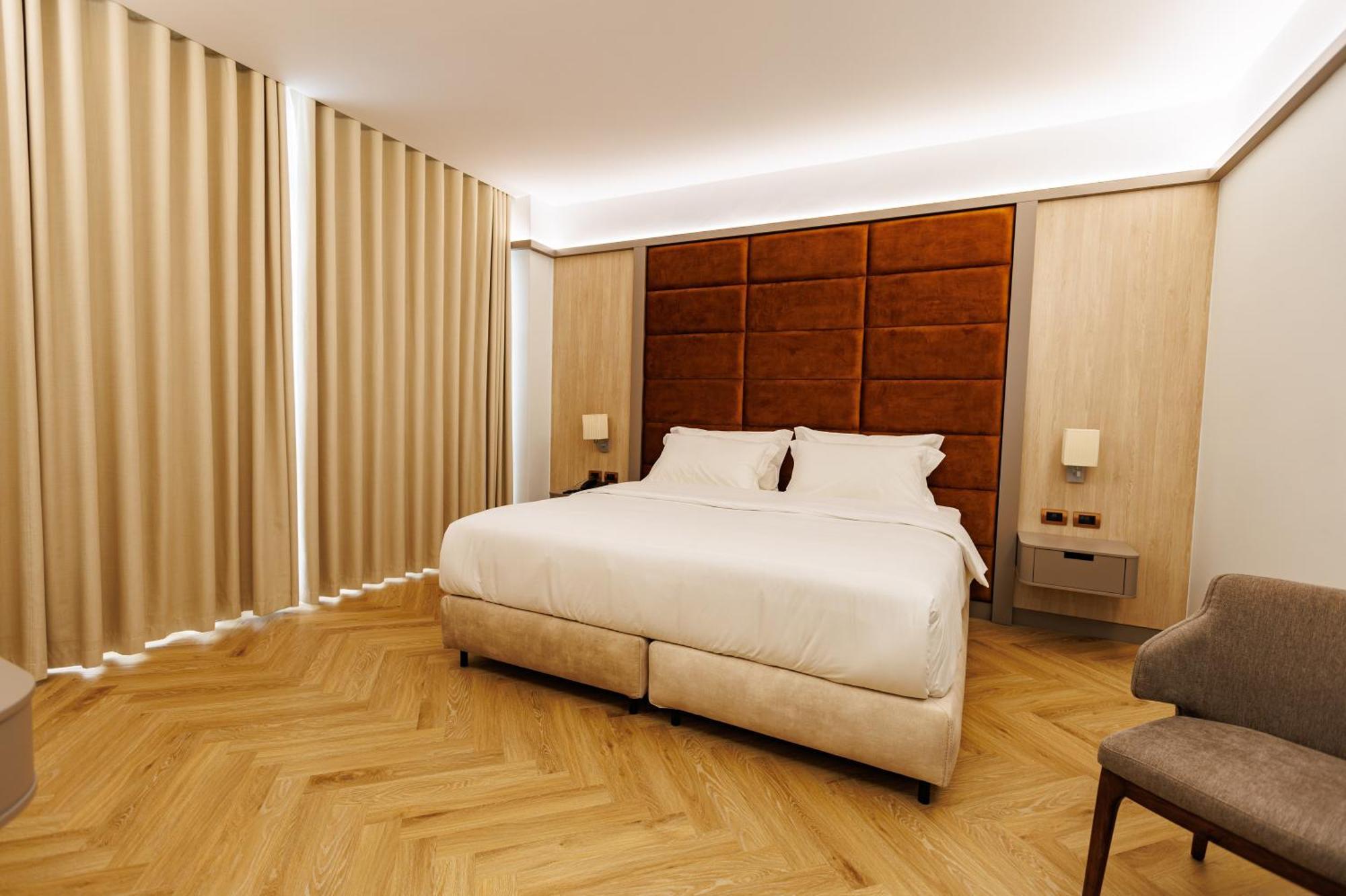 Hotel Fieri מראה חיצוני תמונה