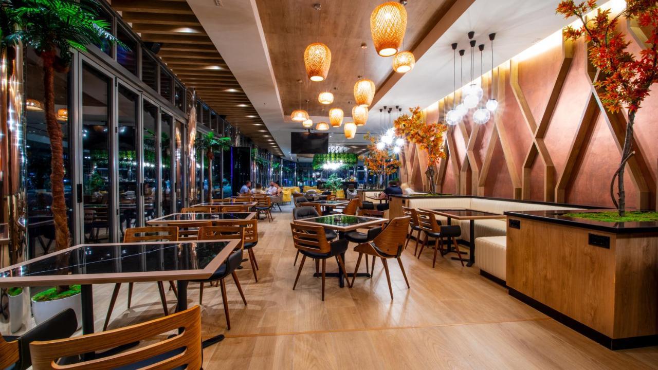 Hotel Fieri מראה חיצוני תמונה