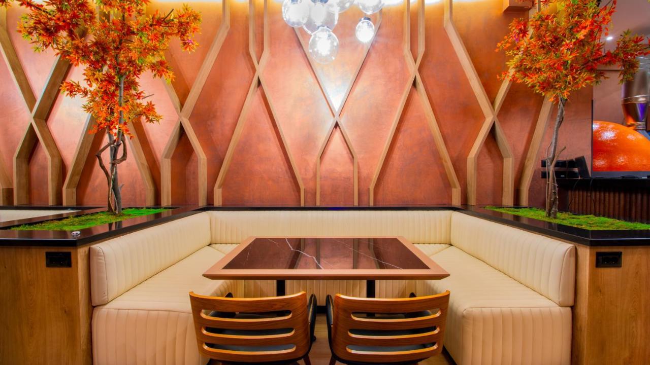 Hotel Fieri מראה חיצוני תמונה